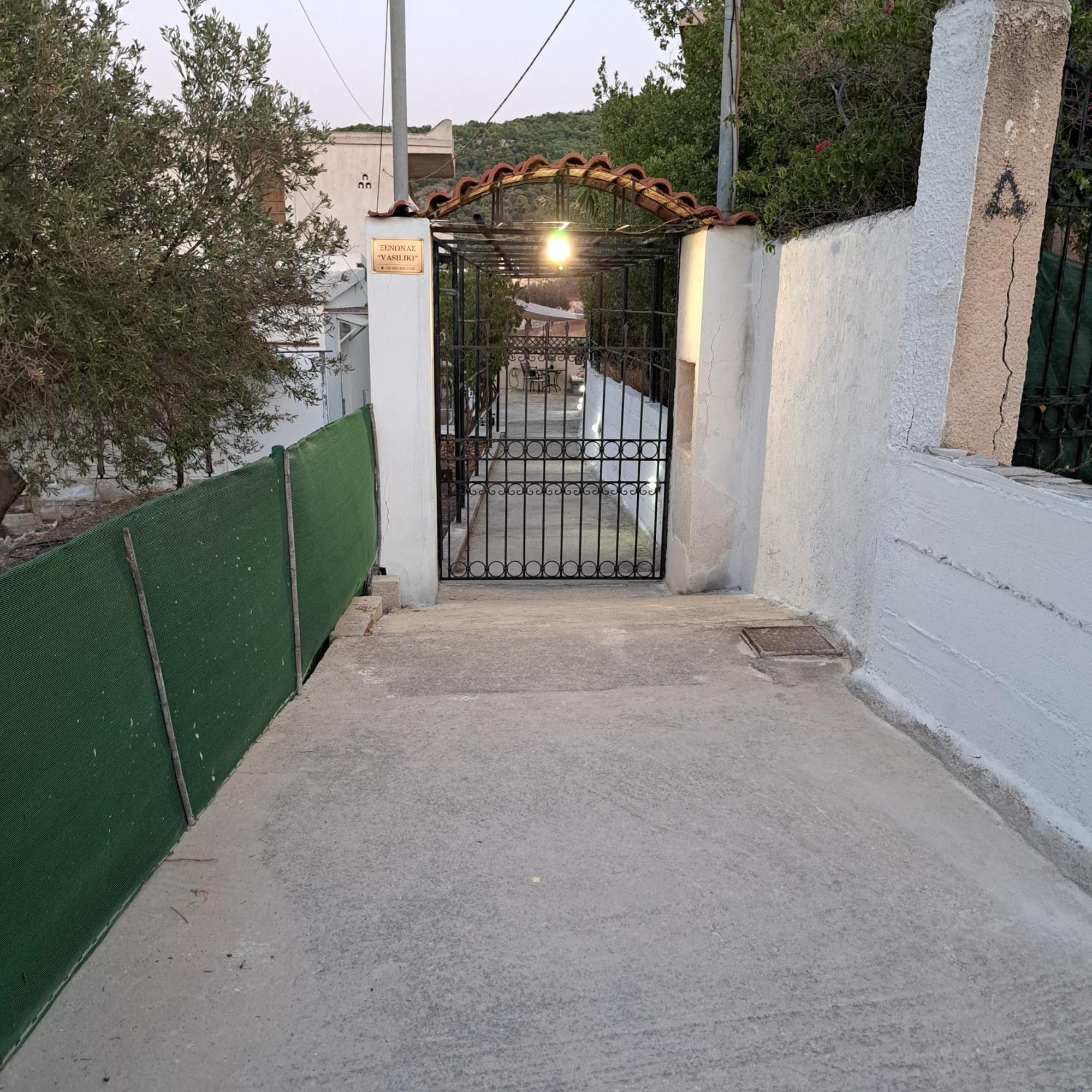 Ξενώνας Vasiliki Vathí المظهر الخارجي الصورة